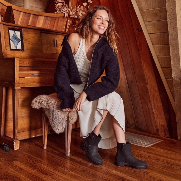 🎉 SALE 🎉 TOMS Women's Black Ionie Moto Boots - Picture 2 of 6